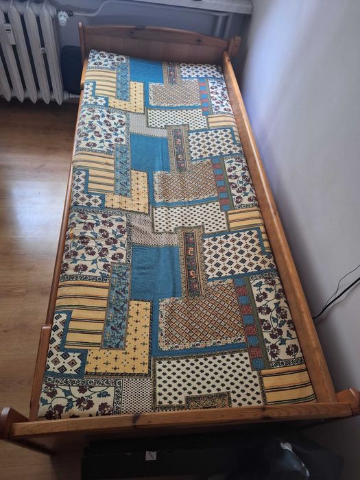 Łóżko  pokojowe uzywane