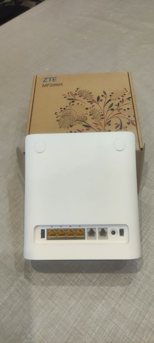 Bezprzewodowy router LTE  MF286R