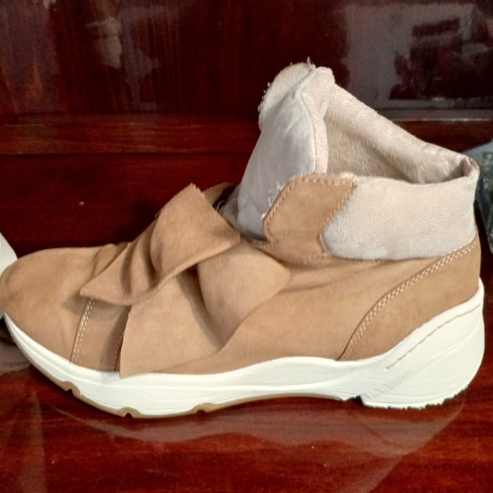 Ботинки осінні 40р