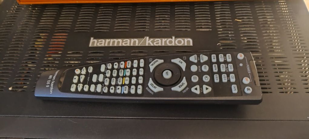 Harman Kardon 135 AV mocny amplituner