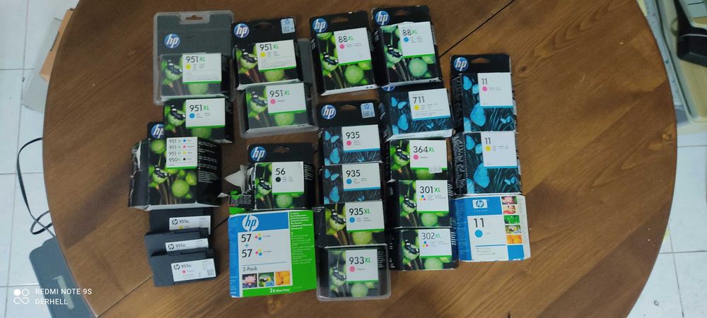 Tinteiros e toner originais HP