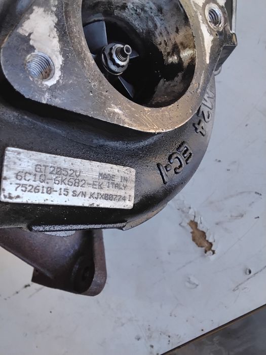 Turbo ford transit 2.2 2004