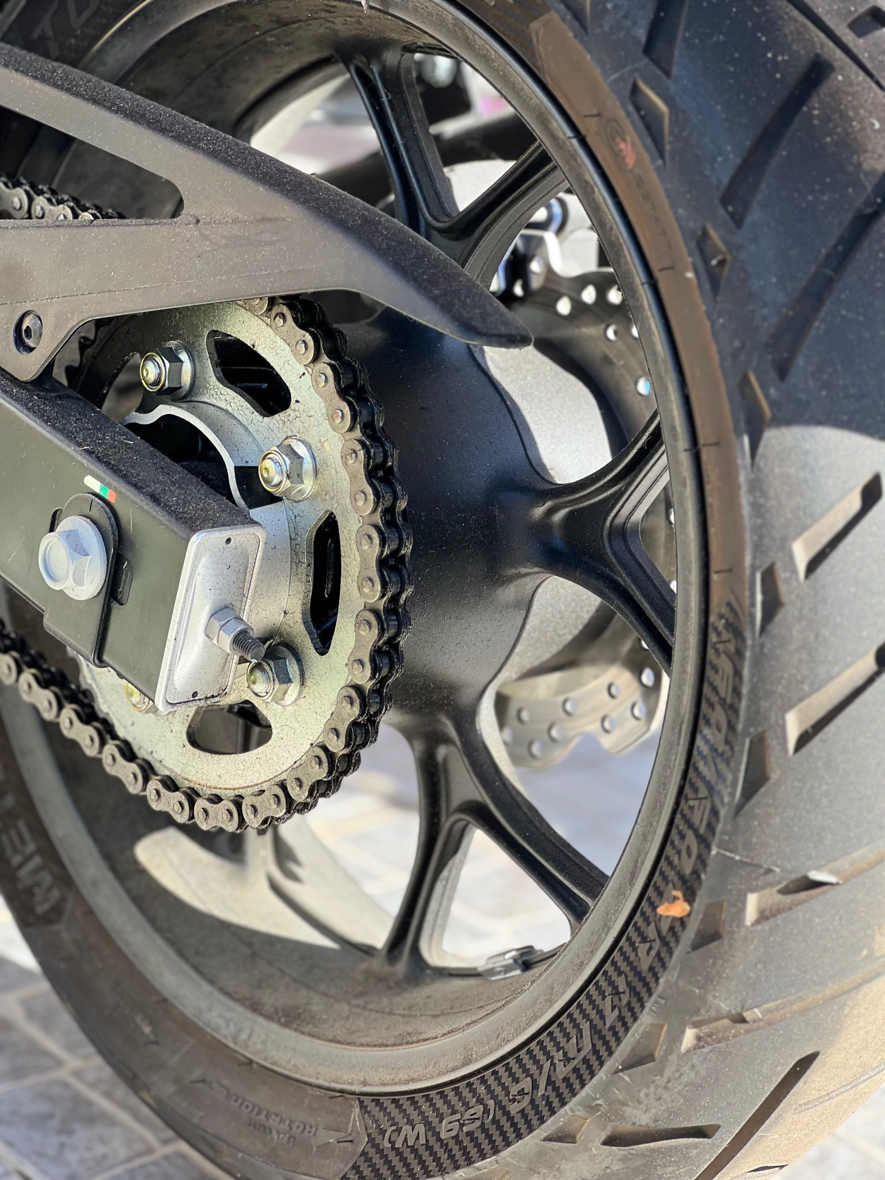 HONDA NC750X  Manual 1345KM