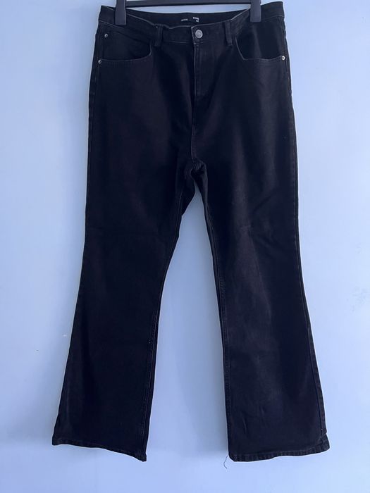 Джинси жіночі кльош