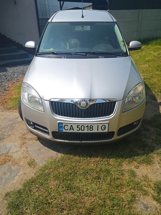 Шкода румстр продам