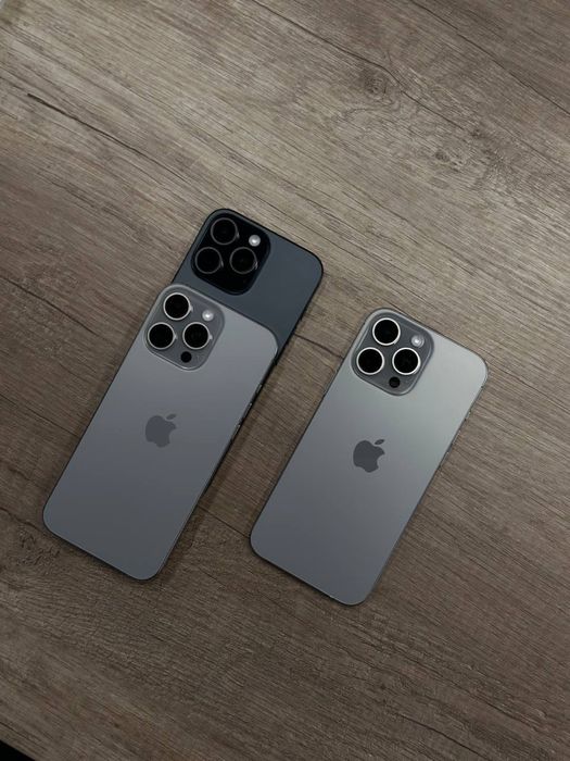 Б/у Iphone 15 Pro Max 512 Natural/Black фізична карта