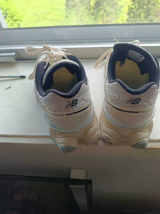 Newbalance 5090 cream black (usadas 3 vezes)