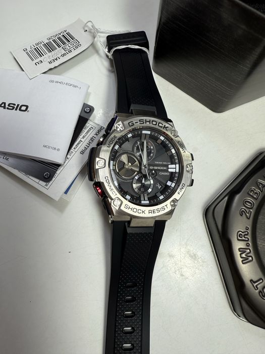 Продам годинник casio G-shock gst-b100-1ear