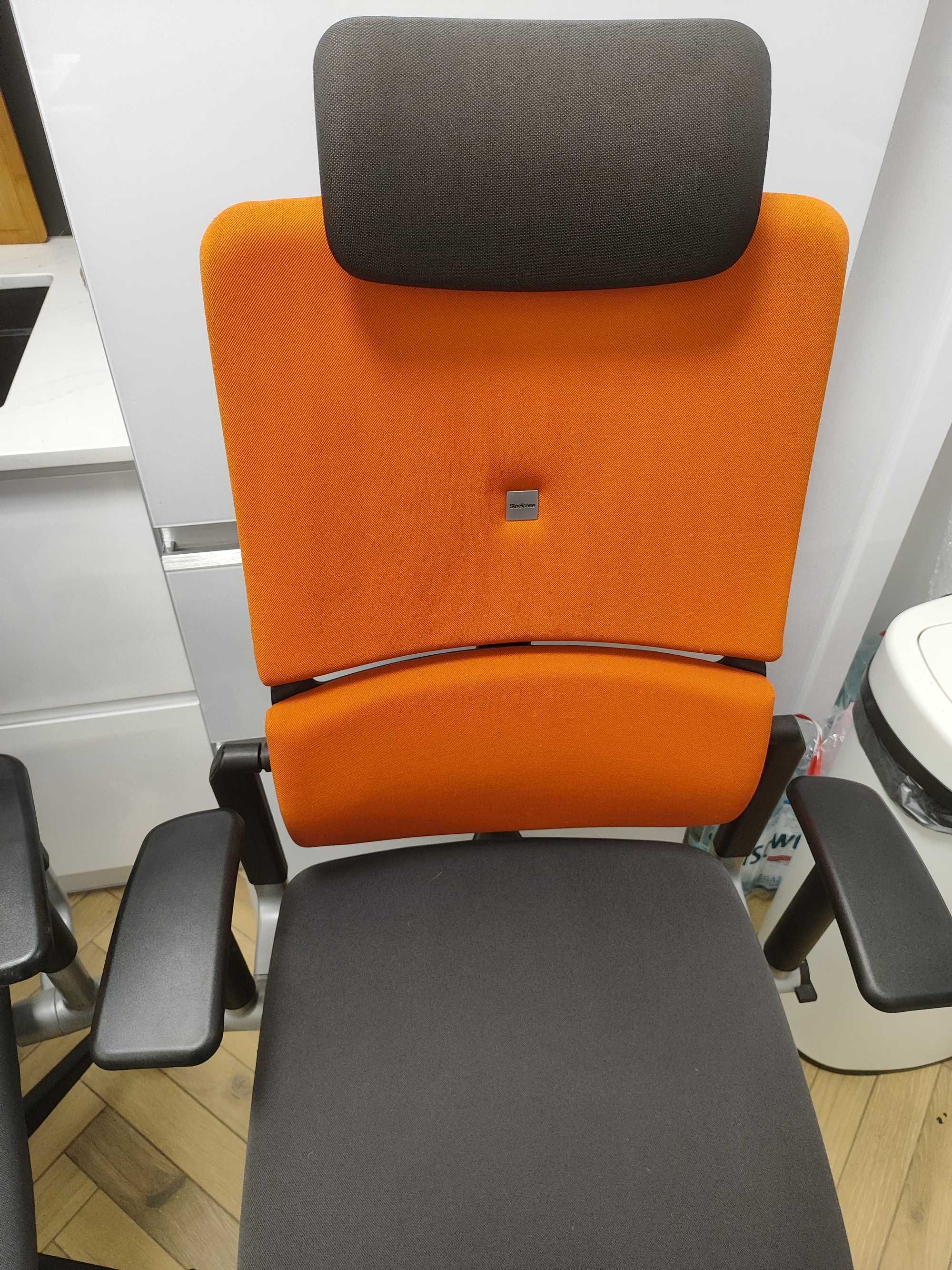 2x Steelcase Please v2 z zagłówkiem