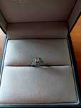 Anel de platina com diamante amarelo