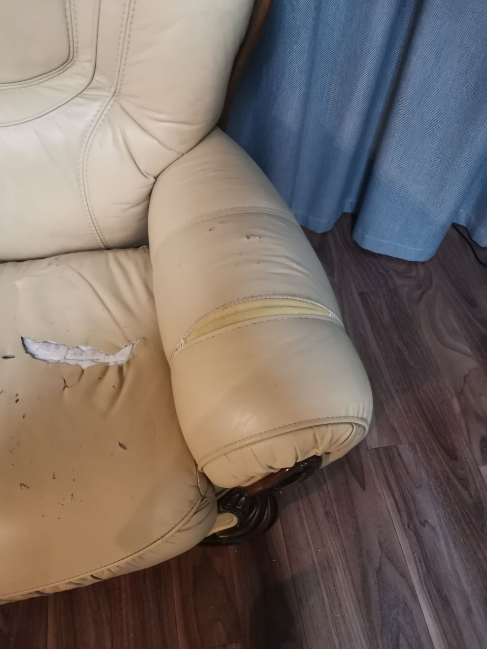 Терміново! Шкіряний диван + шкіряне крісло