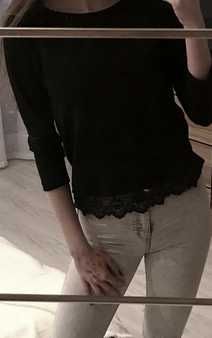 Bluzka czarna czerwona biała koronkowa koronka seksowna Bershka 38