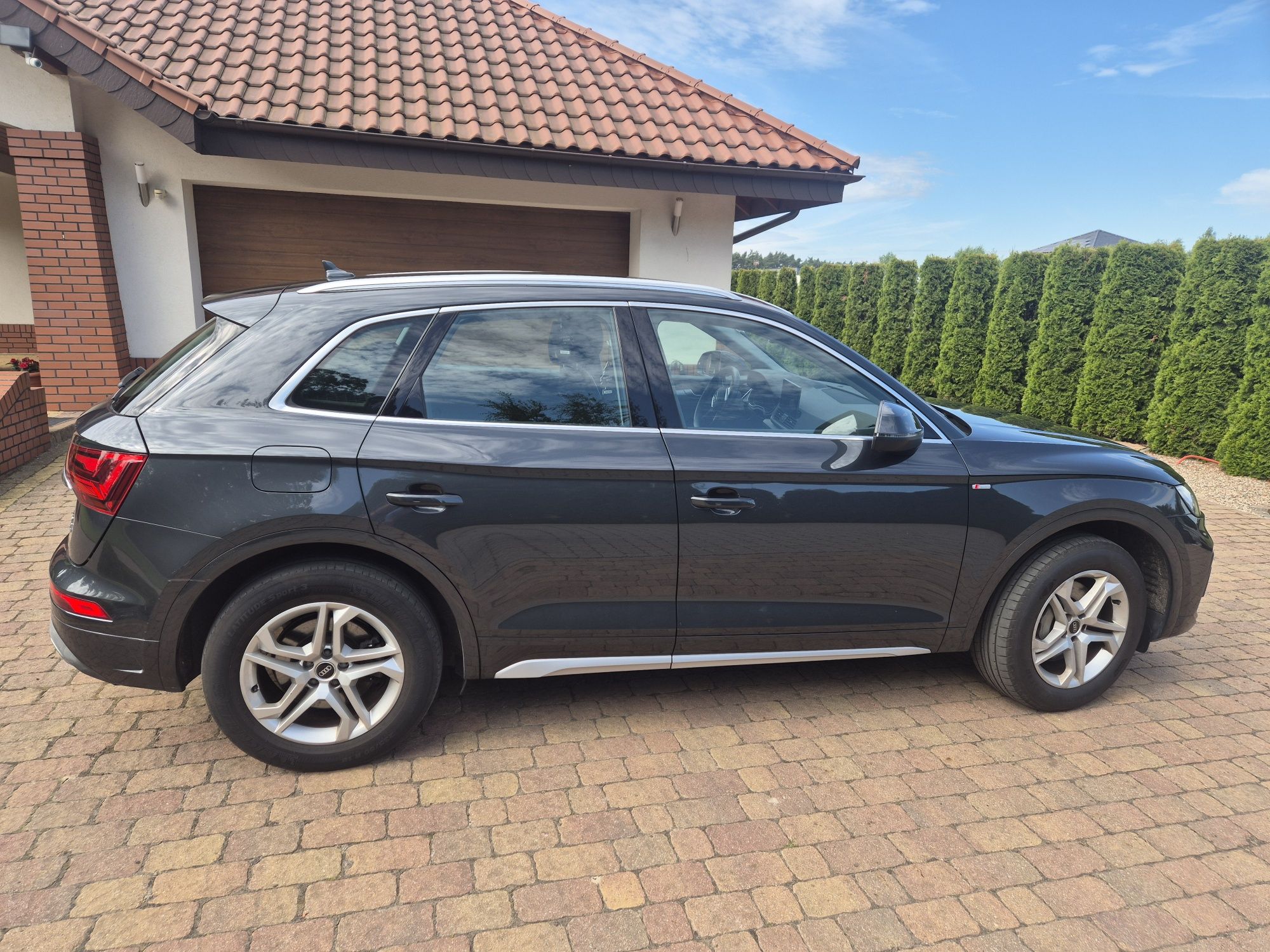 Audi Q5 2.0  TFSI 50e  FY  2021 hybrid