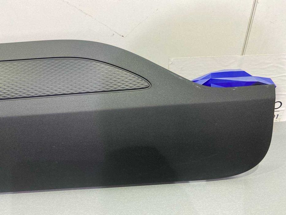 Накладка задньої лівої двері Ford escape mk4 форд ескейп мк4 2020+