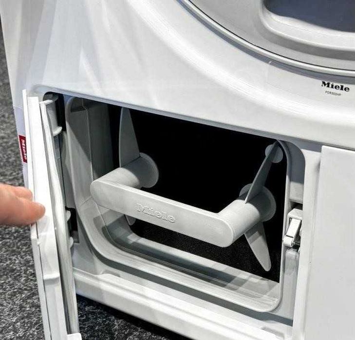 Сушильна машина Miele / Міле PDR 300 HP, професійна, 7 кг