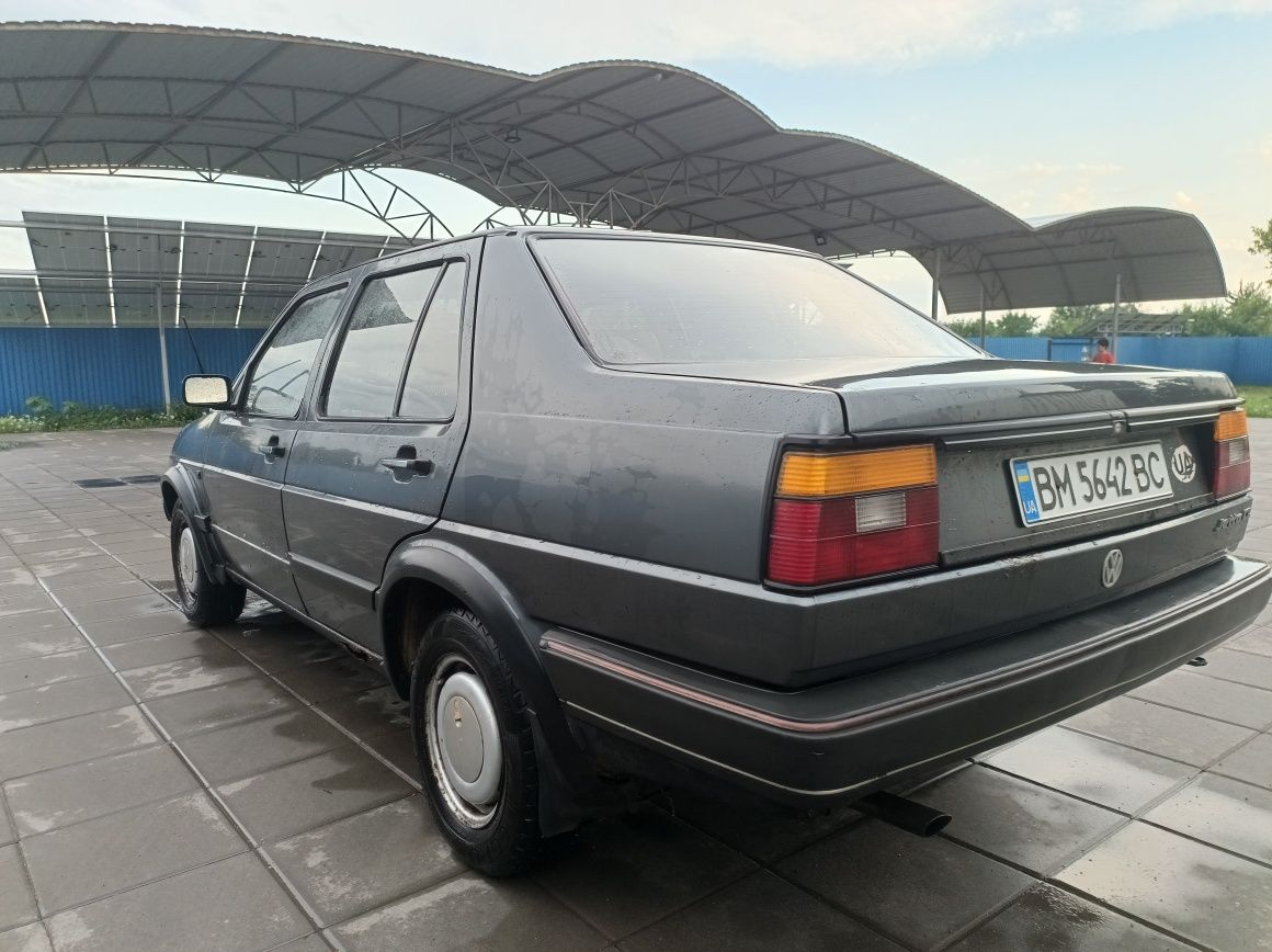 Продам автомобіль Volkswagen Jetta 87 р