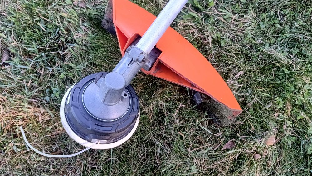 Kosa podkaszarka spalinowa STIHL FS55 żyłka