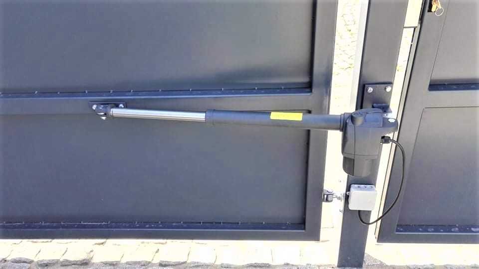 Naprawa automatów. Serwis napędów do bram