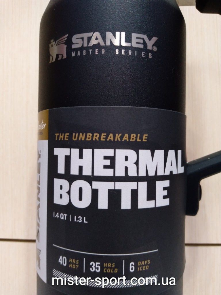 Продам новый термос STANLEY MASTER 1.3 литра/1.4 QT Стенли Стэнли