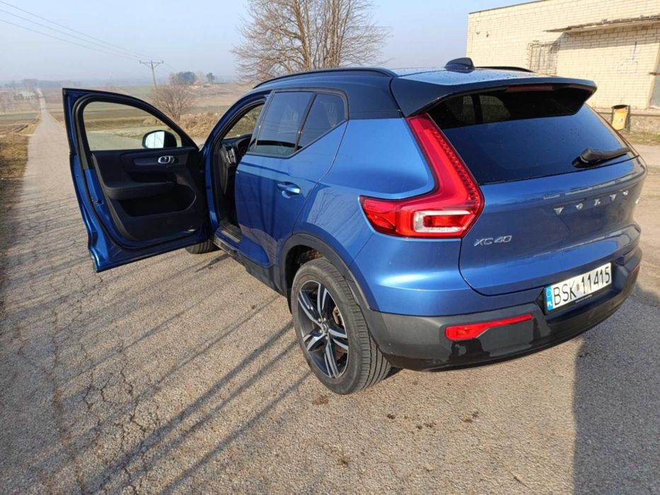 VOLVO XC 40 R-design AWD 247KM
