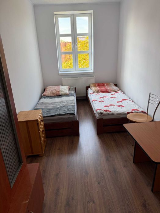 Noclegi pracownicze 20 zł netto za dobe . Możliwość dowozu.