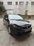 Peugeot 308 com motor avariado