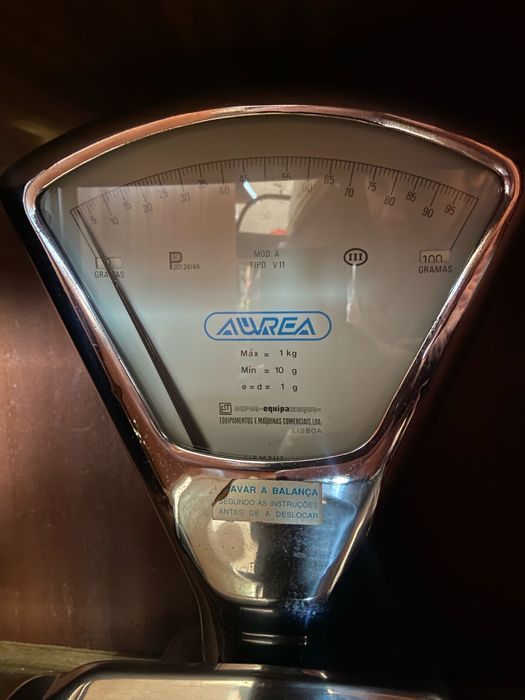 Balança branca de aluminio