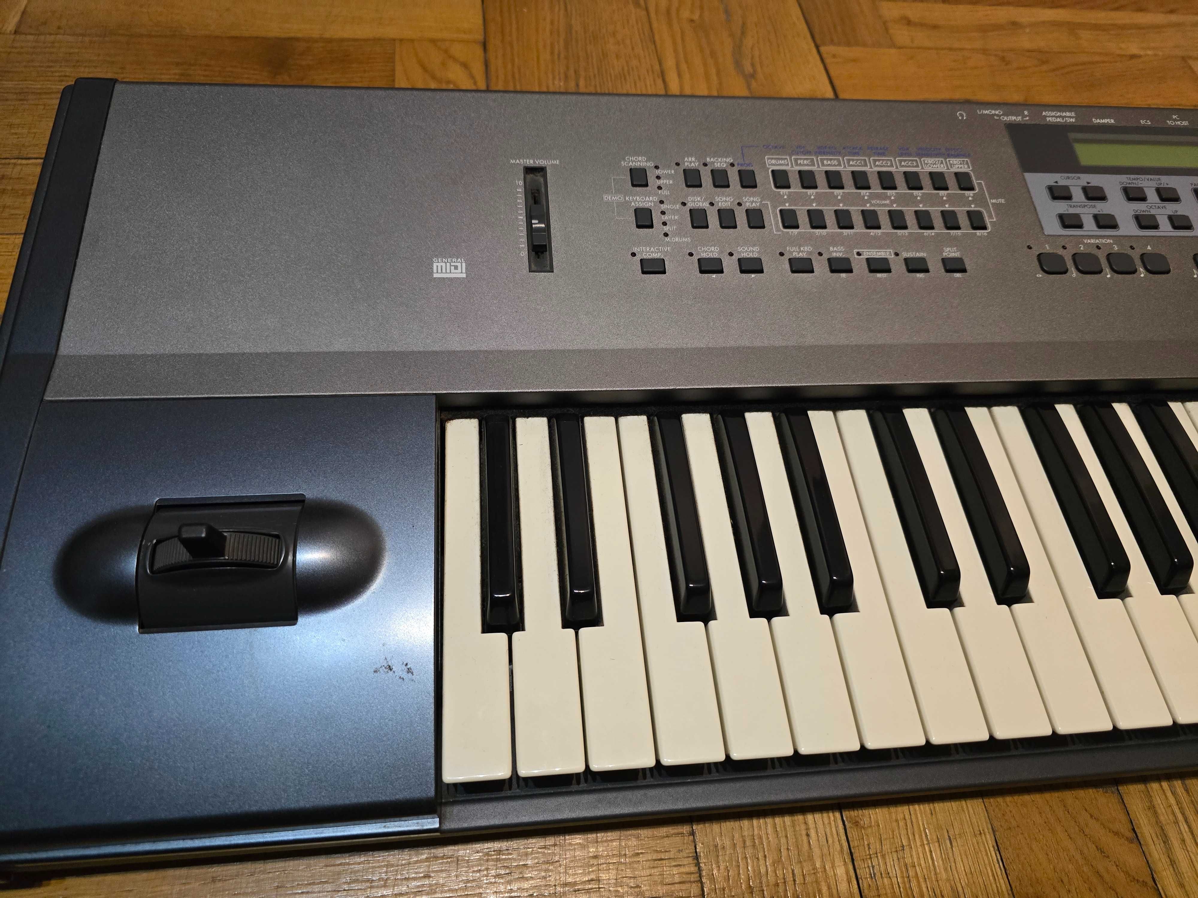 Workstation Korg ix300
