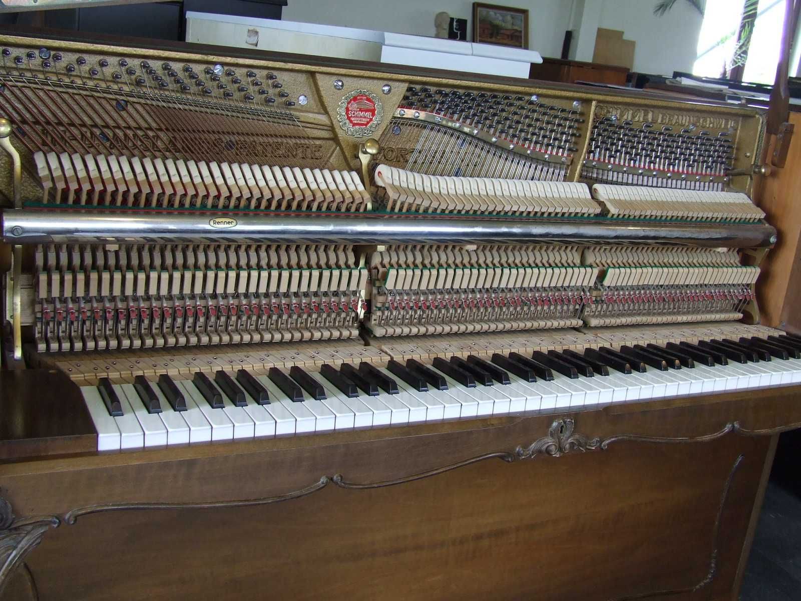 Pianino Schimmel, instrument i mebel - Piano Lovers