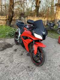 Honda cbr 600 rr