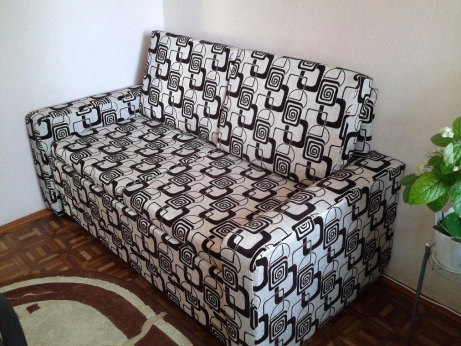 Перетяжка  ремонт мягкой мебели НА ДОМу