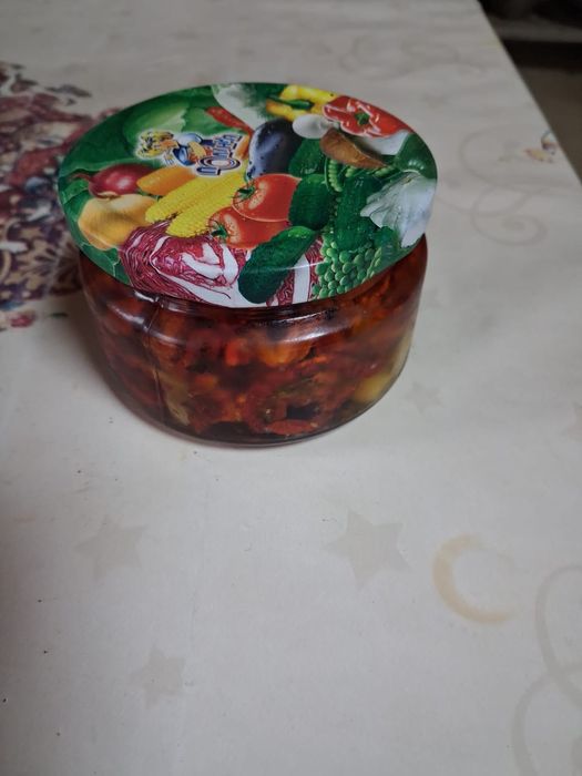 Вяленi томати врожаю 2025 року зi свого городу. Об' eм  200 грам .