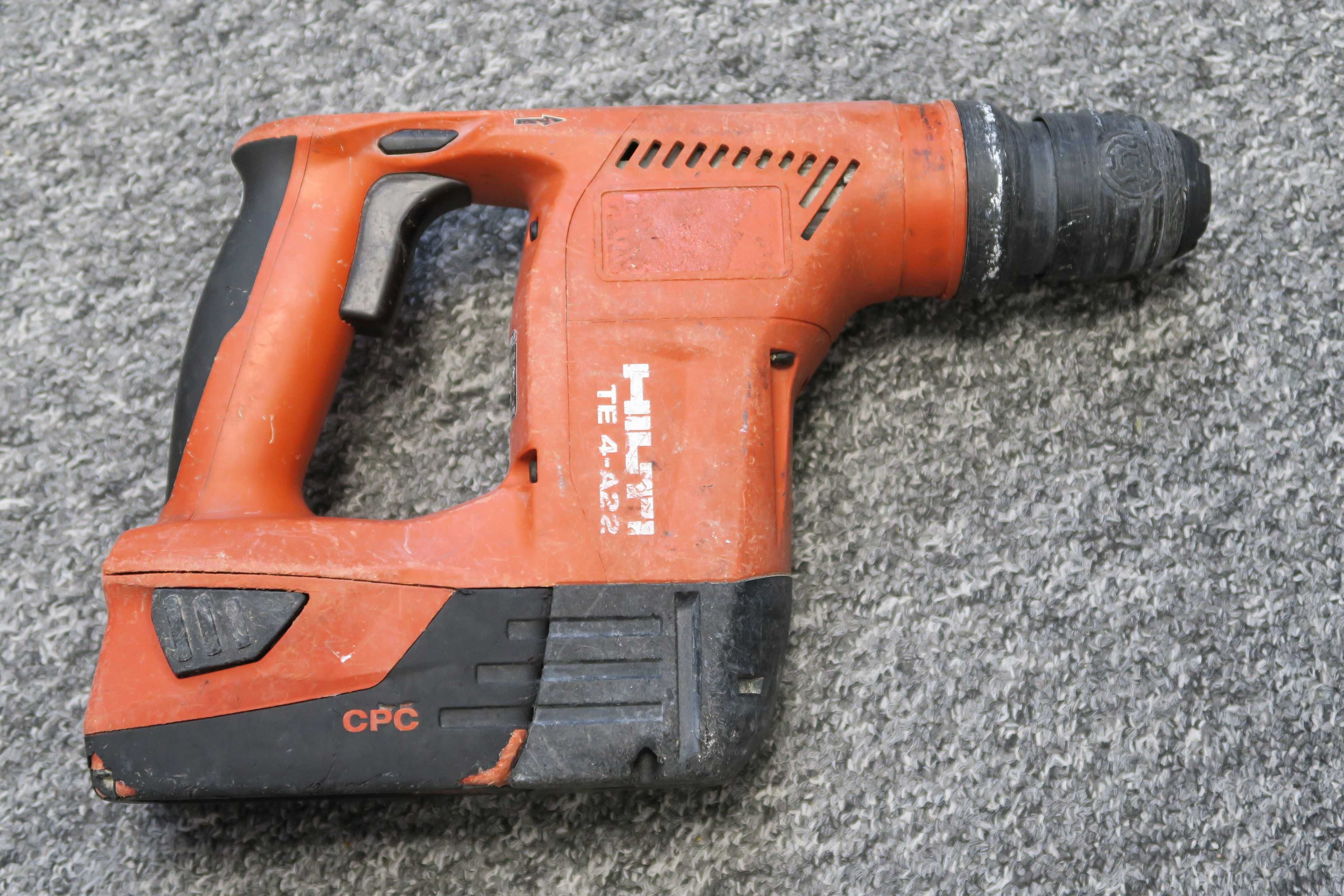 Młotowiertarka HILTI TE 4-A22 + bateria