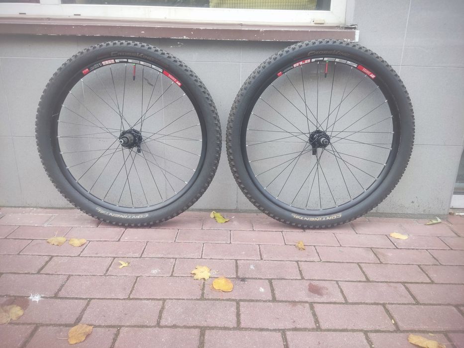 Koła bontrager dt Swiss mulet 26" 27,5" continental