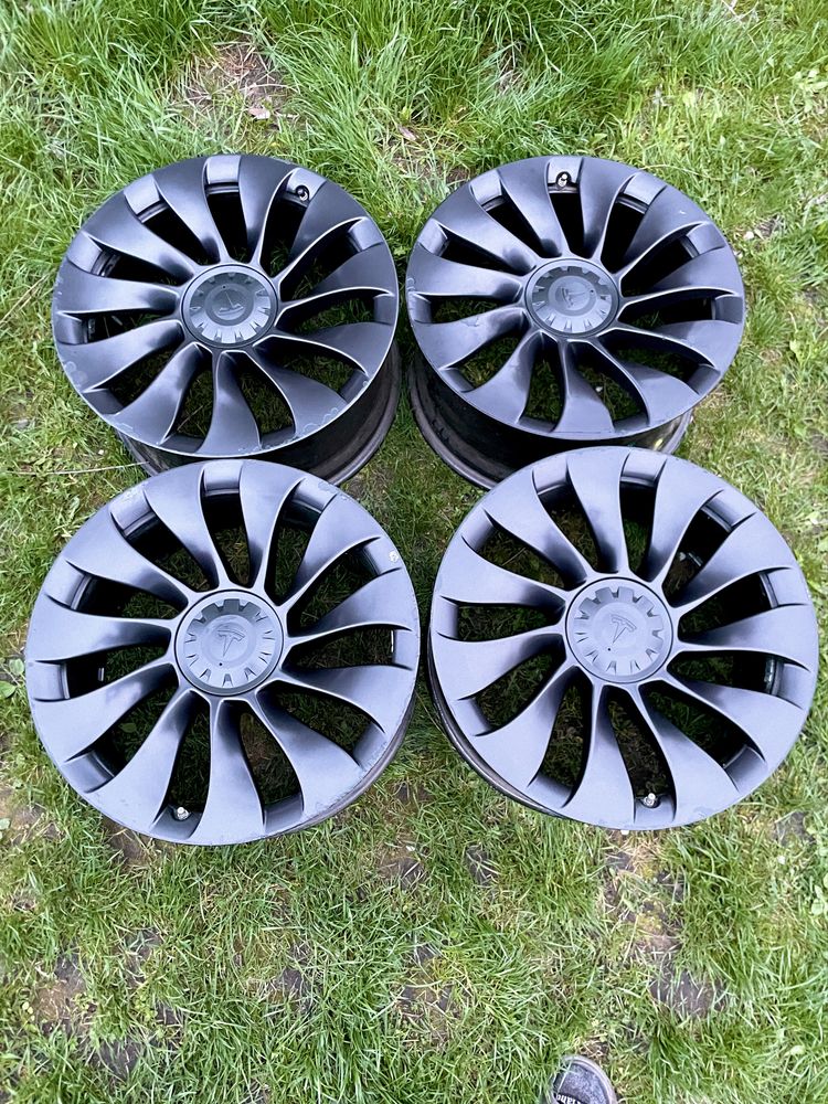 ОРИГІНАЛ! Диски Tesla 20 Uberturbine з датчиками тиску