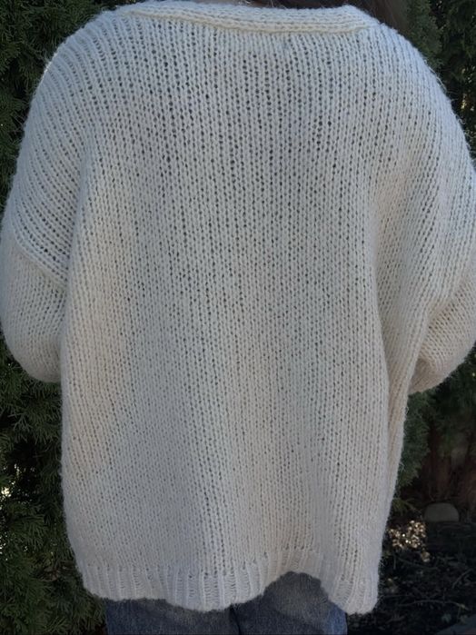 Теплий вязаний светер, розмір M-L