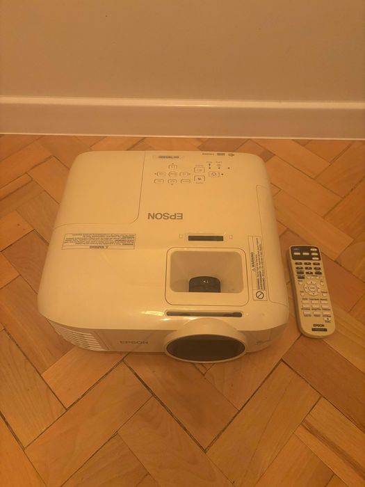 Projektor Epson EH-TW5400