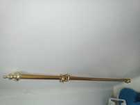 Varão dourado novo