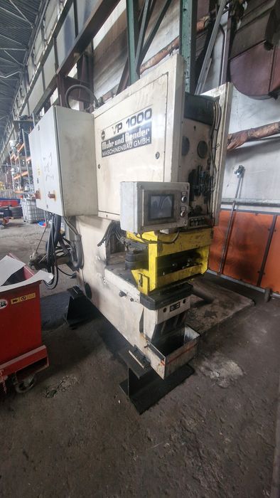 Wykrawarka do otworów Mubea 100T, podajnik automatyczny, 5 stacji