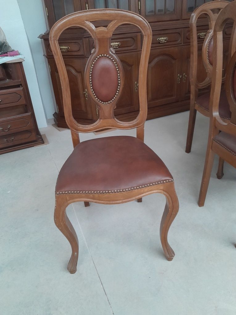 Móvel Louçeiro/sala, mesa com 8 cadeiras