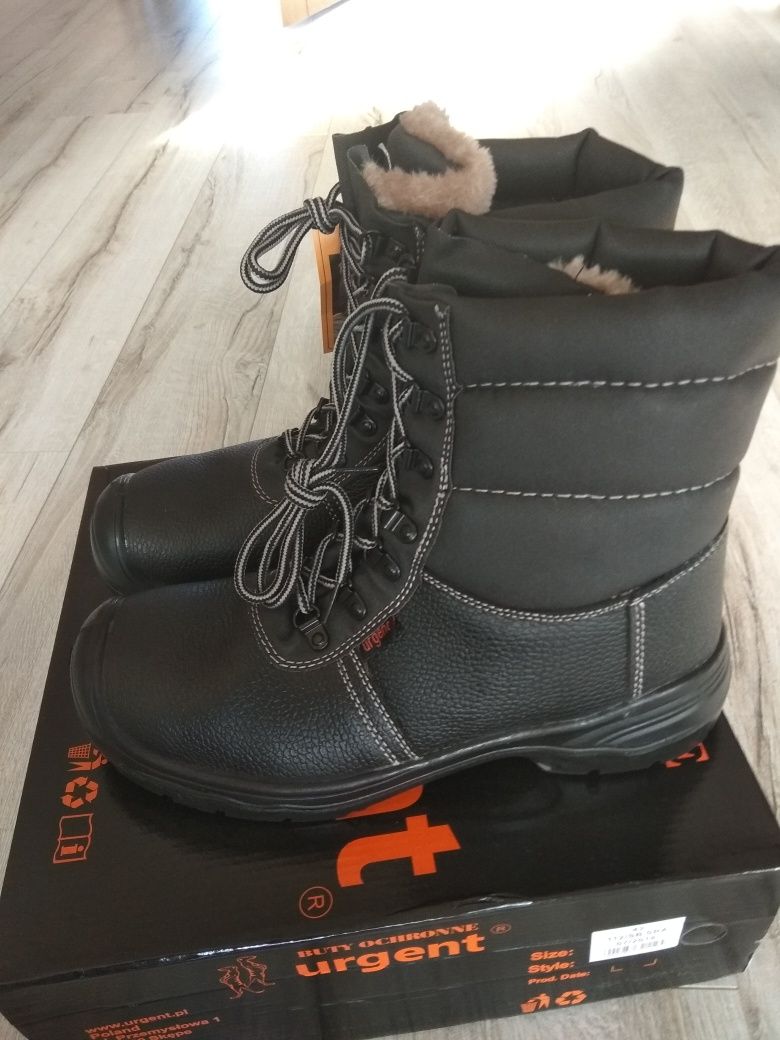 Buty zimowe sznurowane