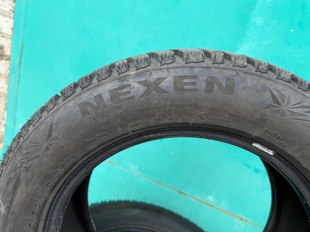 Продам зимові шини Nexen 205/60/16