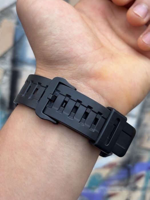 Годинник Casio AQ-S810W на сонячній батареї