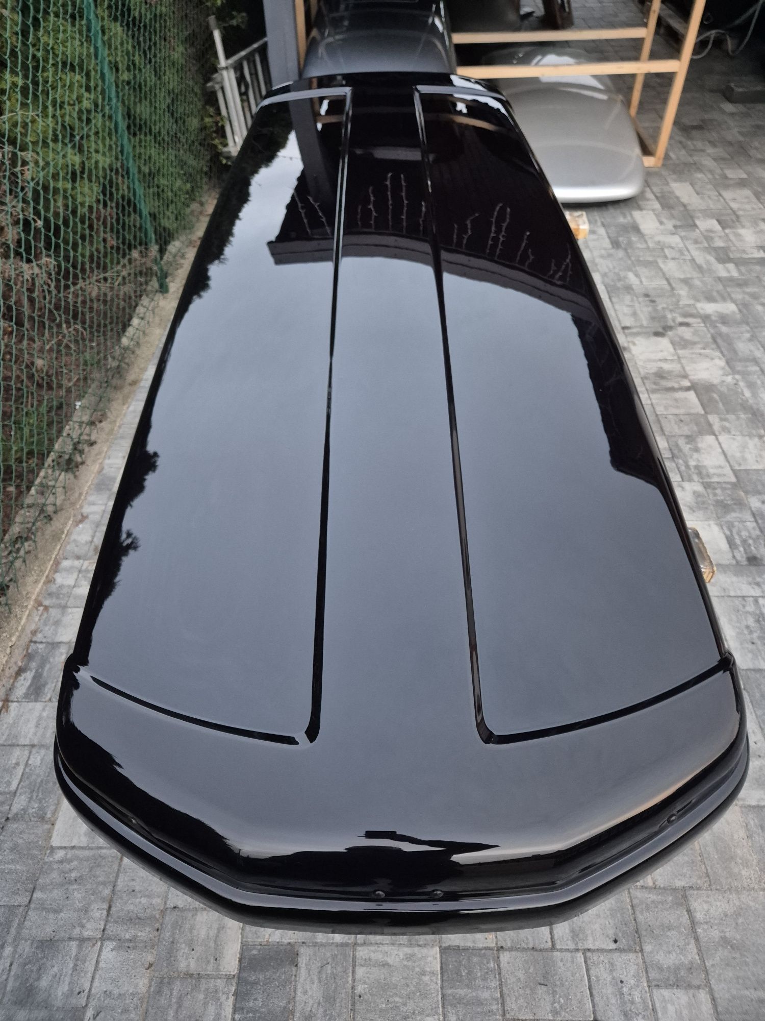 Box dachowy Thule Flow 400l.