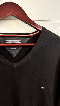 Czarny meski sweter sweterek w serek w szpic wiosenny Tommy Hilfiger L