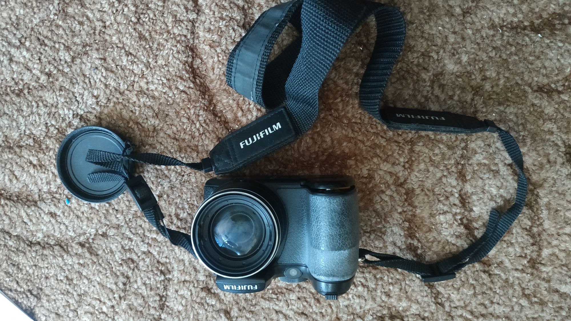 Компактний фотоапарат Fujifilm FinePix S1500