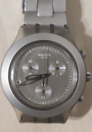 Часы мужские Swatch SVCG4000AG