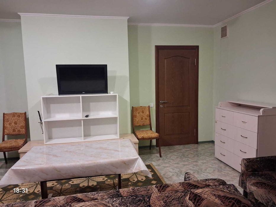 .Оренда частини будинку з окремим входом на Казбеті.