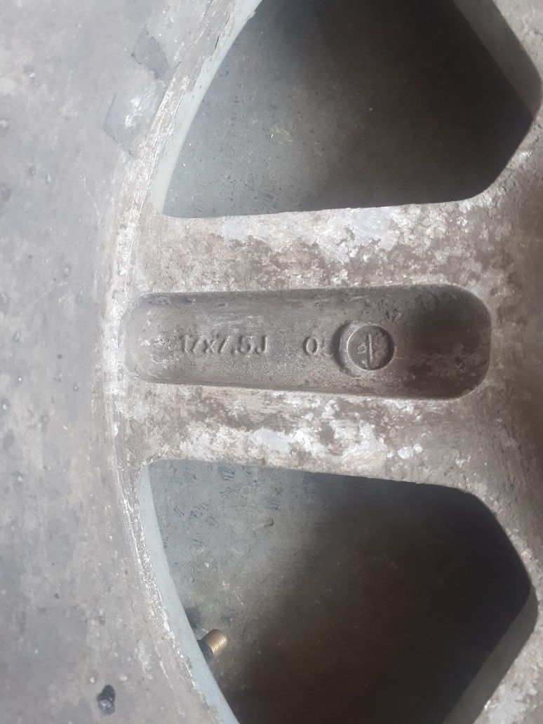 Диски R17 x7,5J Jeep