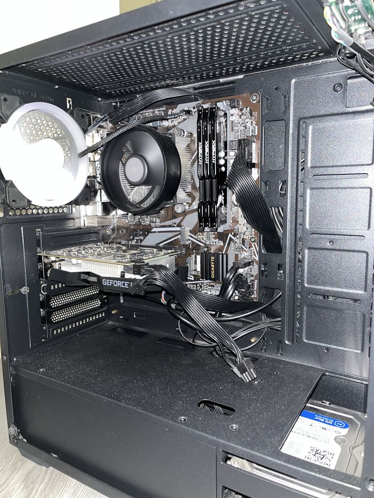 Computador Pessoal com Desempenho para Gaming